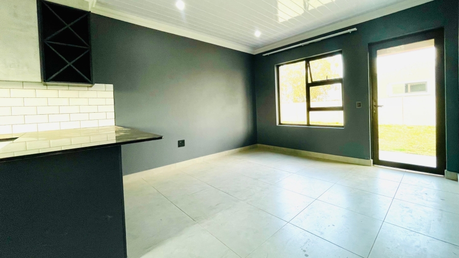 To Let 3 Bedroom Property for Rent in Ellaton North West
